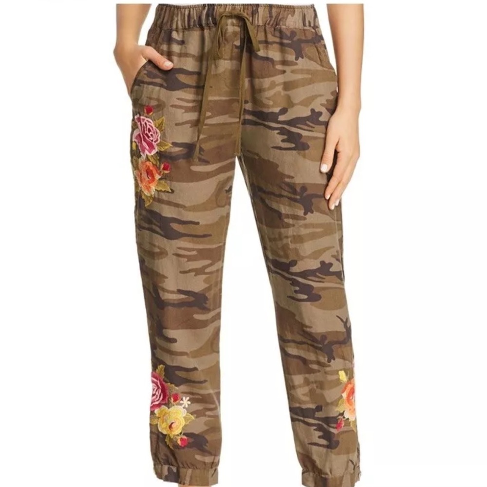 JOHNNY WAS Vella Camo-Print Cropped Linen Pants Size XS